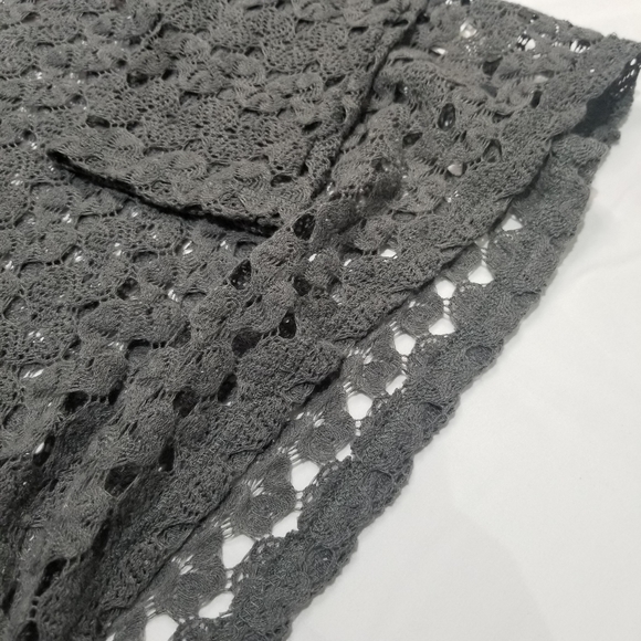 Aerpostale knit like long sleeve top gray color in medium - Picture 10 of 11